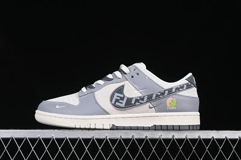 All categories Nk SB Dunk Series Nk SB Dunk Low High-end customized low-top sneakers Nk SB Dunk Low Fendi co-branded Gray white and gray hook Anniversary high-end customized low-top casual sneakers DM6868-021